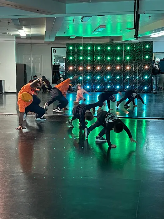 LA Dancefit Studio Picture 1