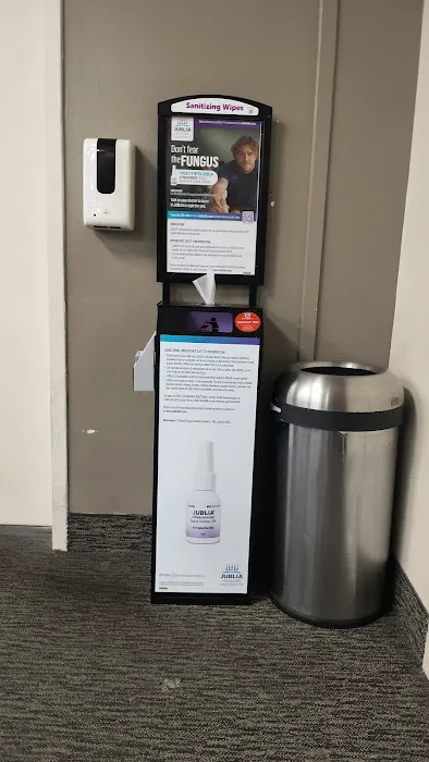 LA Fitness Picture 8