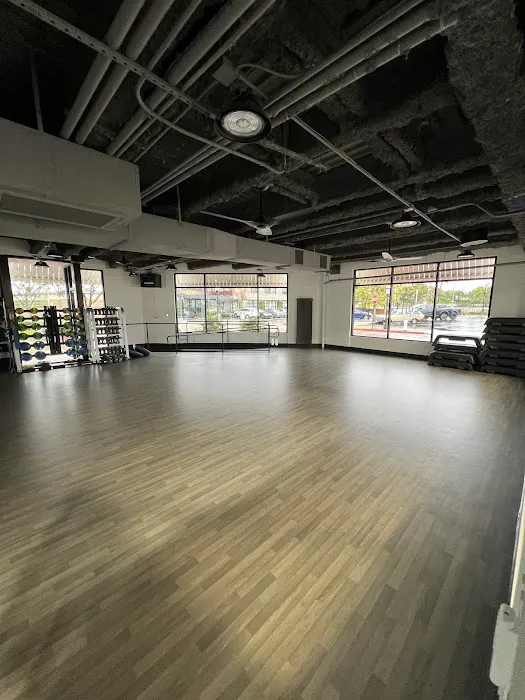 Curl Fitness Picture 4