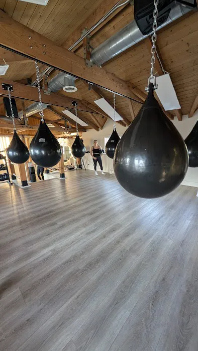 Drenched OC Newport Beach Picture 9