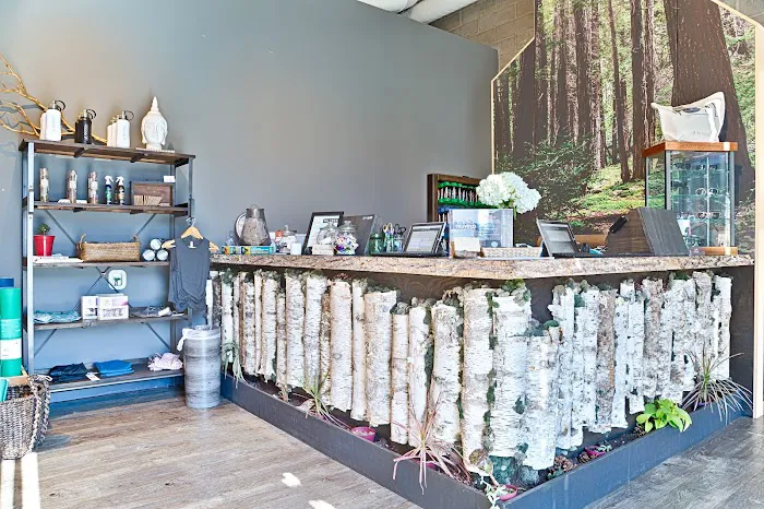 Ra Yoga Newport Beach Picture 2