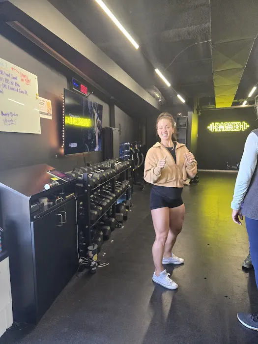 Racked Studio - Newport Beach Picture 6