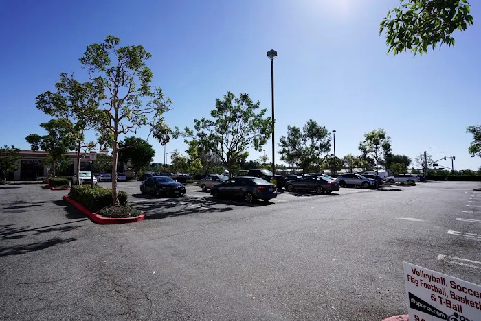 24 Hour Fitness Picture 3