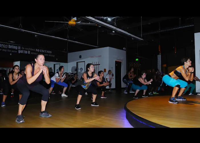 Hard Core Fitness Studio Picture 8