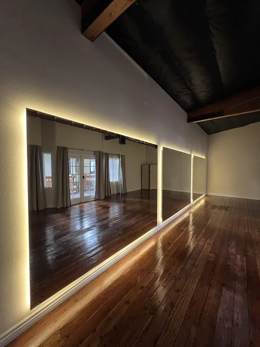 Ruma Studio Picture 1