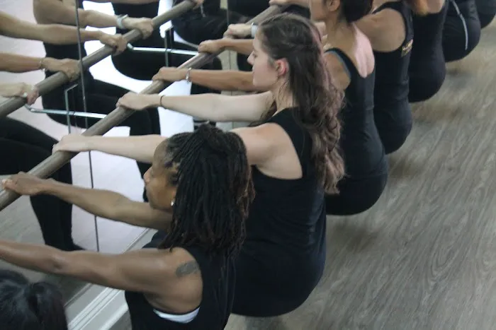 Barre Element Picture 9