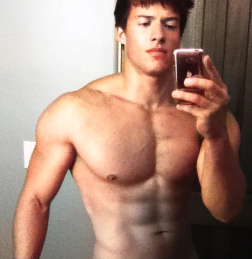 Steele Boxer Picture 8