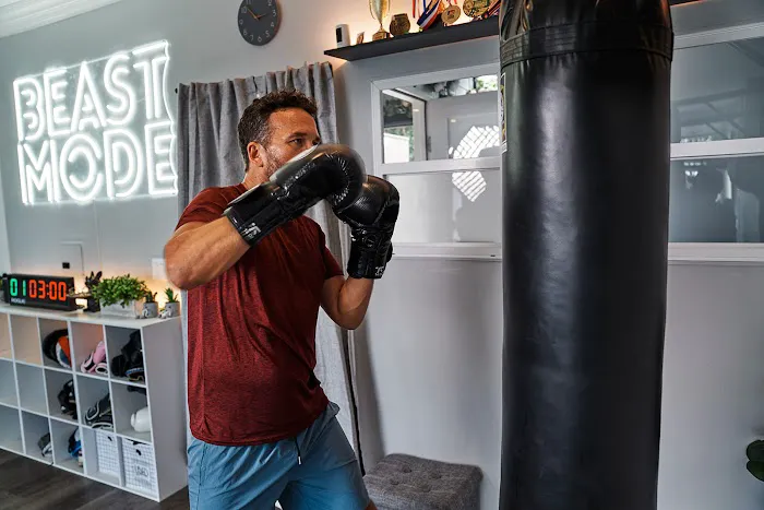 Suavecito Boxing Picture 8