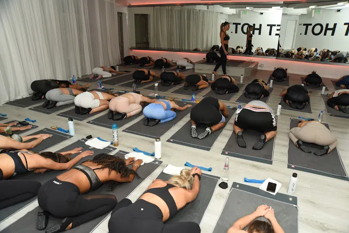 Hot Pilates Picture 3