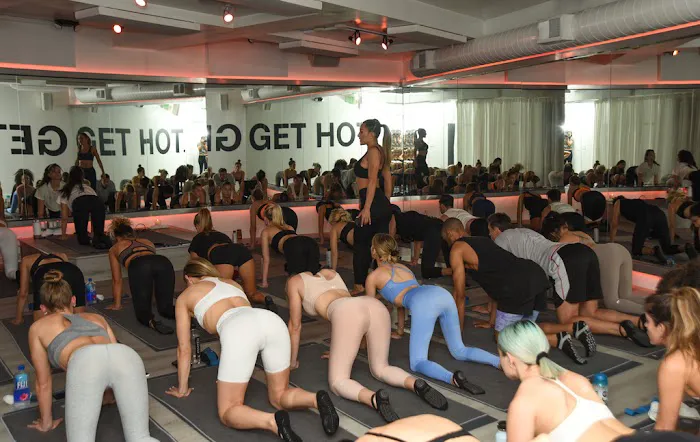 Hot Pilates Picture 5