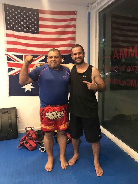 AMC Boxing Muaythai and personal training Picture 2