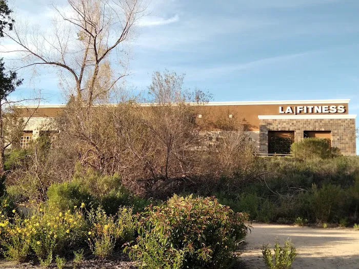 LA Fitness Picture 6