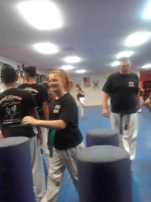 Red Zone Kickboxing Picture 6