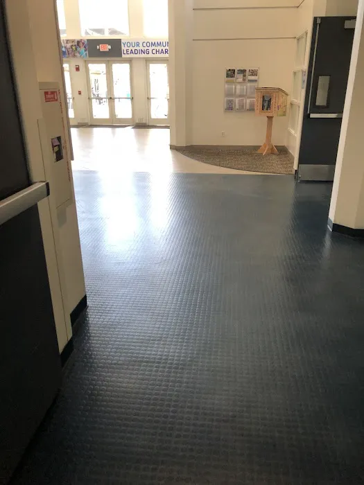 Crescenta-Cañada Family YMCA — YMCA of the Foothills Picture 1