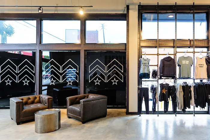 Barry's Venice Picture 9