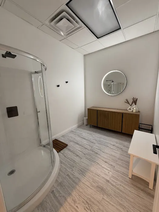 The Pilates Cave- Mat Method Picture 1