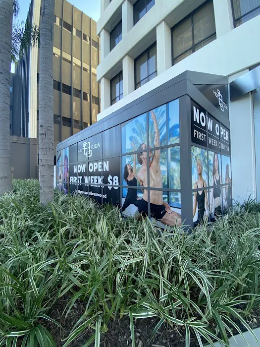 Hot 8 Yoga Picture 4