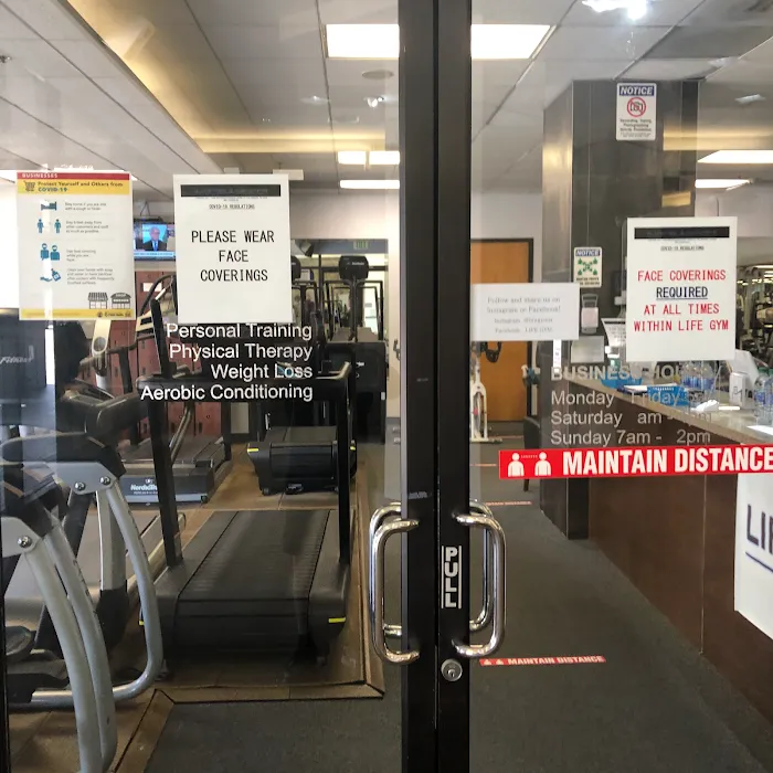 LIFE GYM BRENTWOOD Picture 10