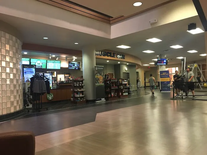 LA Fitness Picture 1