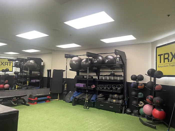 Fitness 19 Picture 5