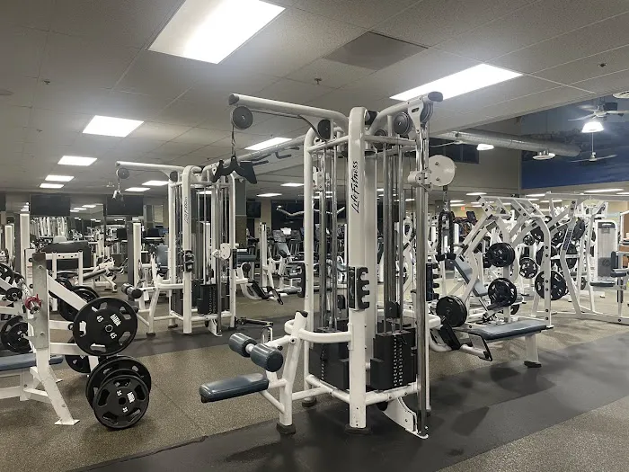 Fitness 19 Picture 10