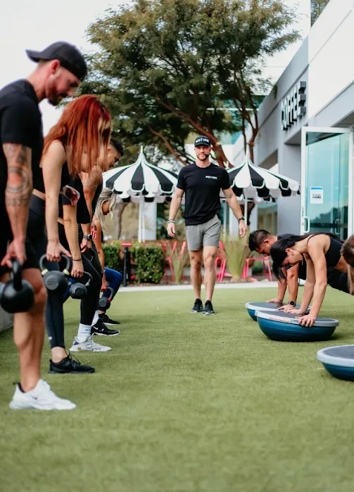 Motion Fitness Group Picture 4