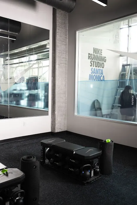 Nike Running Studio - Santa Monica Picture 6