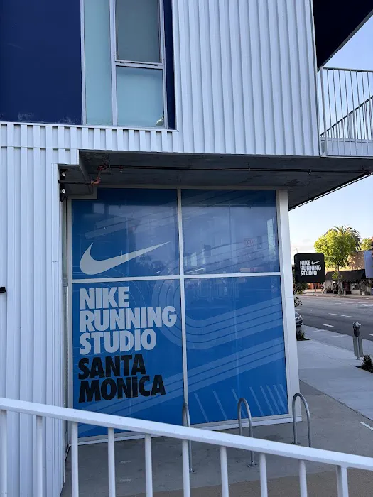 Nike Running Studio - Santa Monica Picture 7