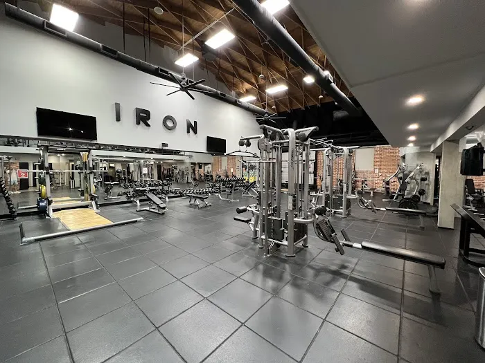 IRON Santa Monica Picture 1