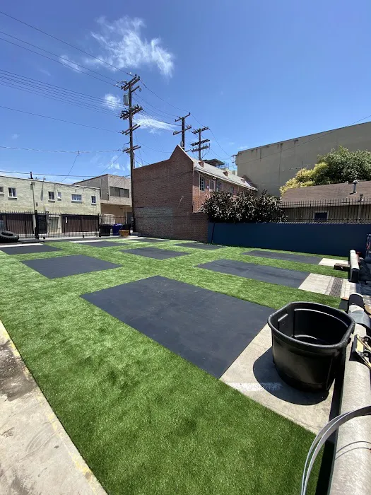 Oak Park - The Home of CrossFit Los Angeles Picture 7