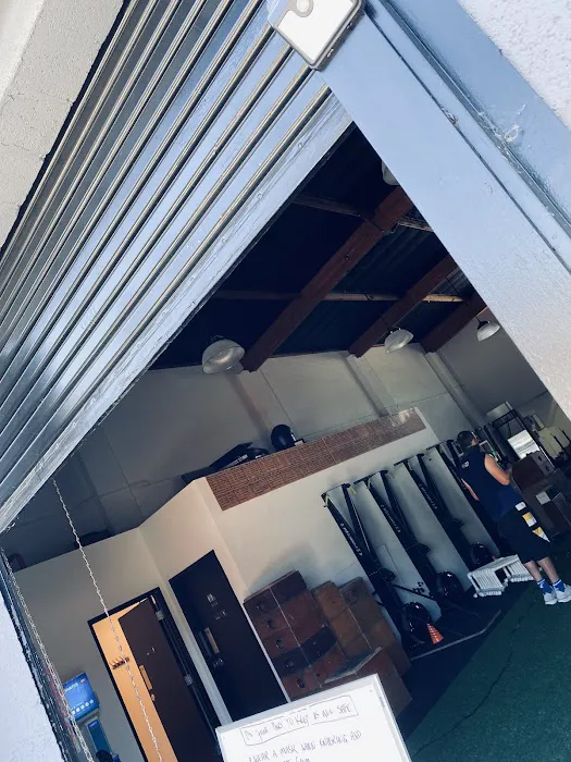 Oak Park - The Home of CrossFit Los Angeles Picture 5