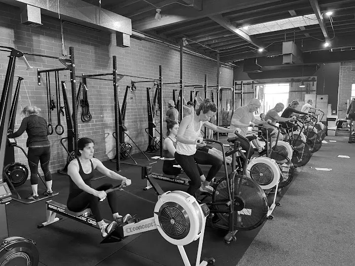 Oak Park - The Home of CrossFit Los Angeles Picture 1