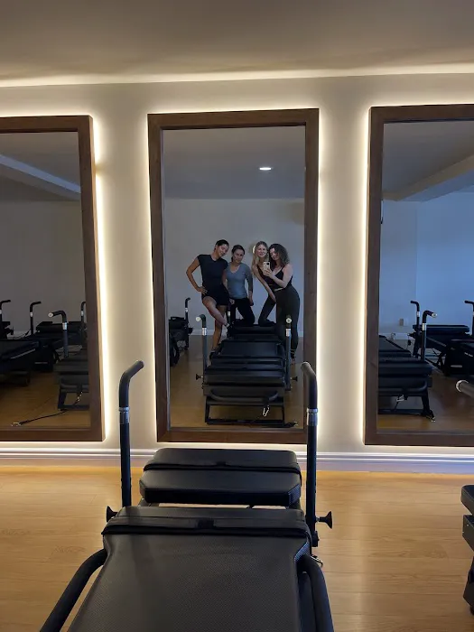 Studio Elevate Picture 9