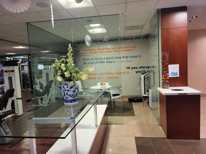 Shape-Up Health Club Picture 7