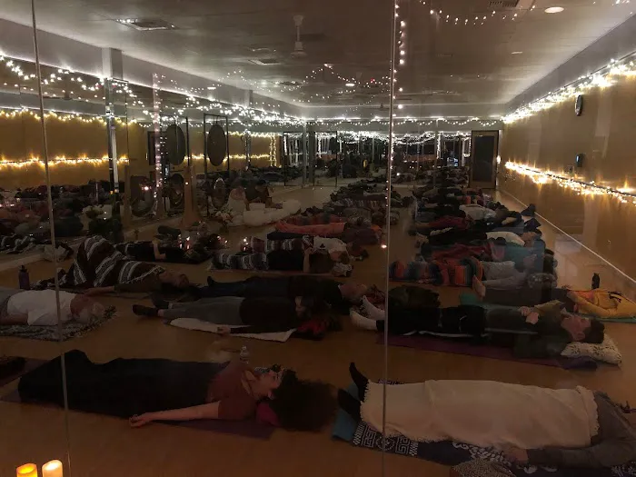 Hot Yoga Claremont Picture 6