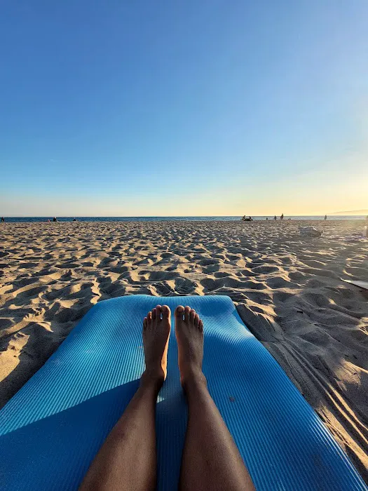 Beach Yoga SoCal Picture 10