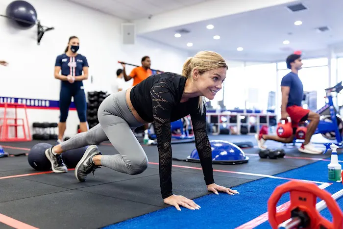 F45 Training Santa Monica Main St Picture 8