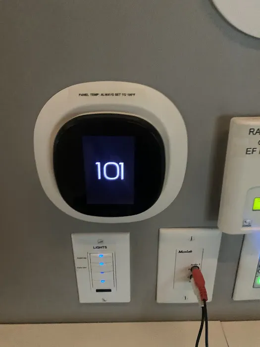 CorePower Yoga - Santa Monica Picture 1