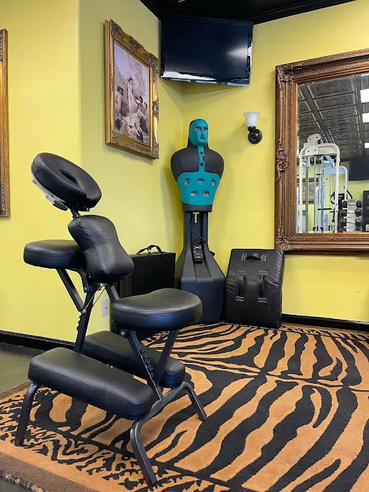 The VIP CLUB Gym Picture 6