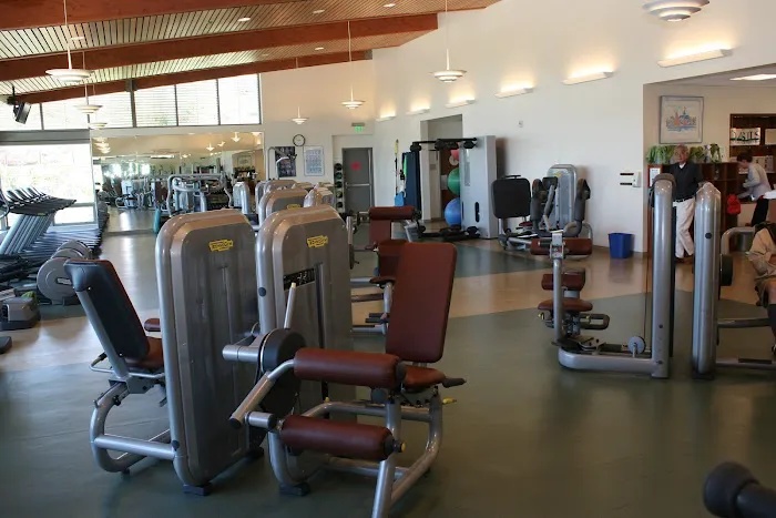 OASIS Fitness Center Picture 10