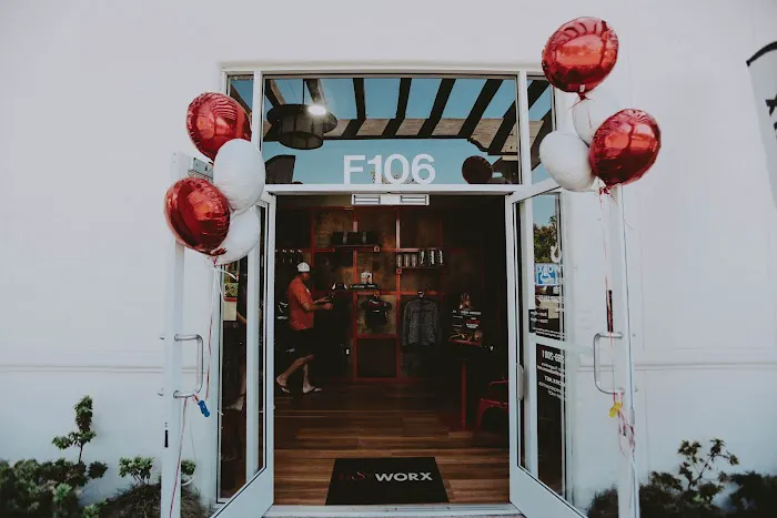 HOTWORX - Rancho Santa Margarita, CA Picture 7