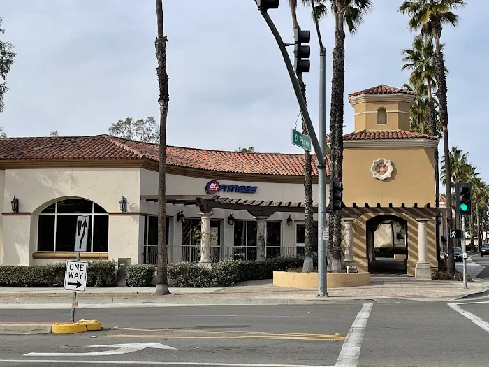 24 Hour Fitness Picture 5