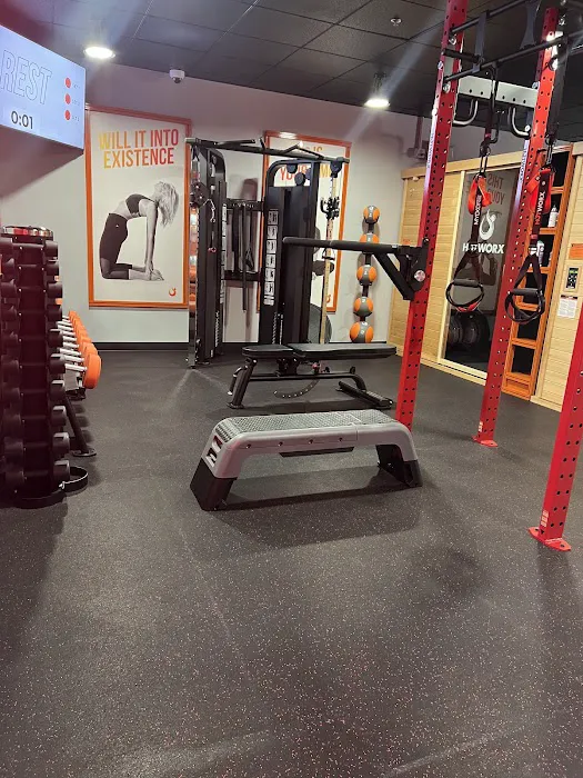 HOTWORX- Ladera Ranch, CA Picture 4