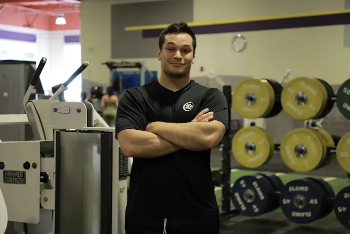 24 Hour Fitness Picture 1