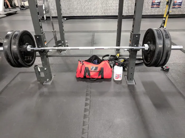 24 Hour Fitness Picture 7