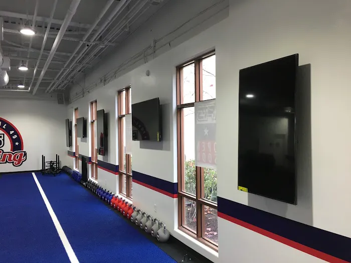 F45 Training Picture 5