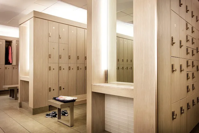 Equinox Santa Monica Picture 4