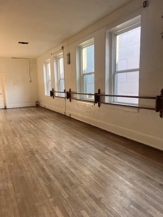 Power Yoga East Picture 3