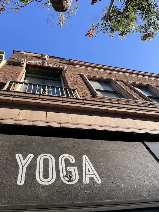 Power Yoga East Picture 5