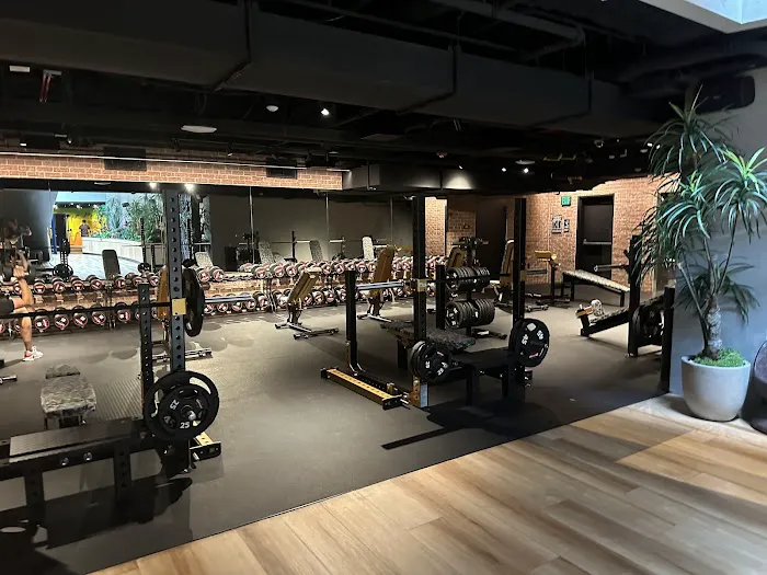 JOHN REED Fitness Picture 1